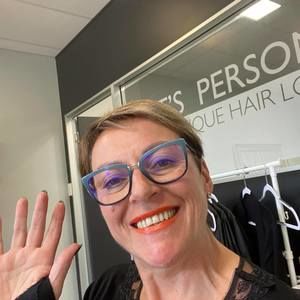 Meet your Posher, Wendy